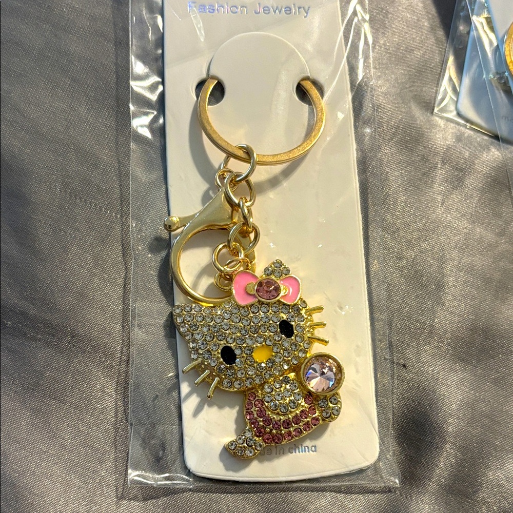 Hello Kitty Gold and Pink Keychain New